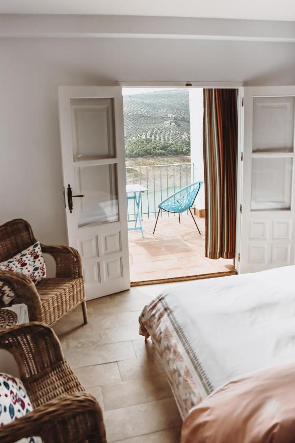 Lake Room 2 Iznajar Ngoại thất bức ảnh